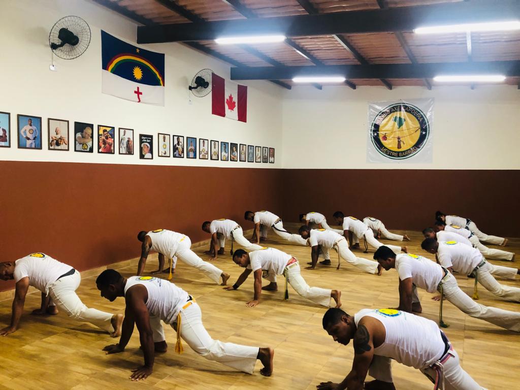 Grupo Axé Capoeira | Quintal do Mestre Barrão